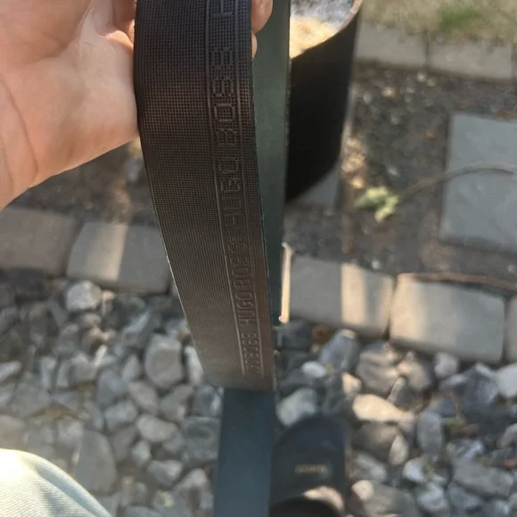 Hugo Boss belt - Picture 3 of 8
